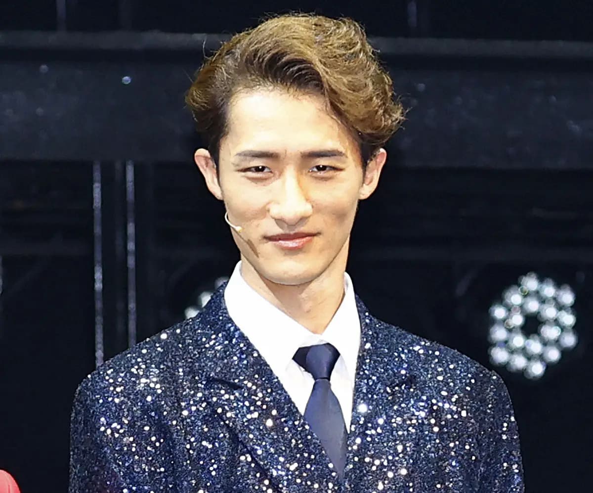 岩本照の学歴まとめ！日出高校・東洋学園大学出身のSnow Manリーダーが歩んだダンスと努力の軌跡