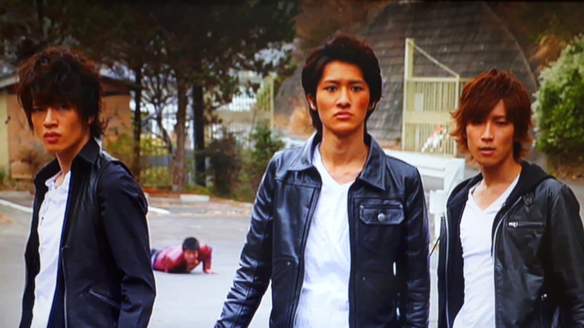 岩本照の学歴まとめ!日出高校・東洋学園大学出身のSnow Manリーダーが歩んだダンスと努力の軌跡