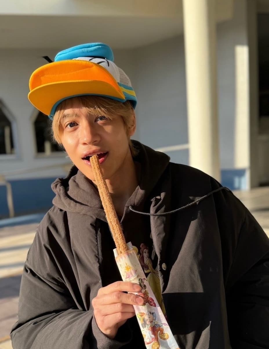 中間淳太の学歴を徹底解説！関西学院大学卒の秀才が何度もジャニーズを辞めようとした理由と4ヶ国語を話すマルチリンガルの軌跡