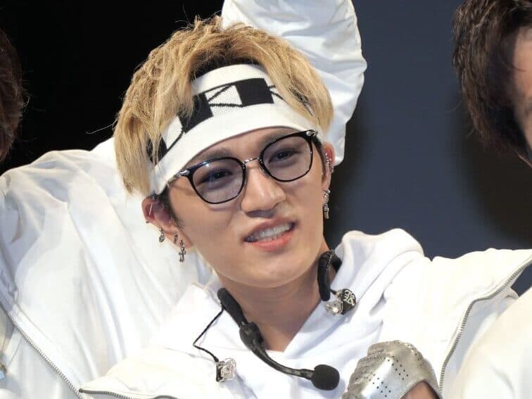 神山智洋の学歴を徹底解説！宝塚市立安倉中学出身、高校は不明も大学進学せず、母子家庭5人兄弟の真ん中で育ちデビュー挫折を乗り越えた軌跡